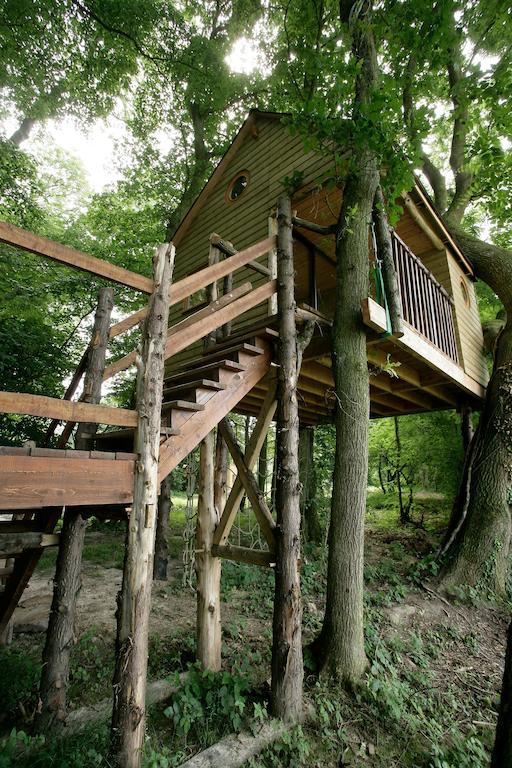 La Cabane Aux Secrets - Au Milieu De Nulle Part Outines Cameră foto
